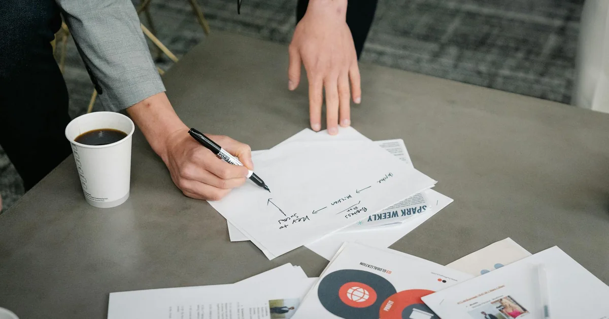 How Entrepreneurs Can Use JournPad to Capture and Review Business Ideas Effectively